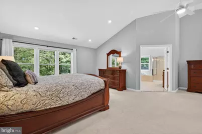 8704 Margaret Lane, Annandale, VA 22003 - Photo 23
