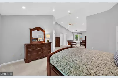 8704 Margaret Lane, Annandale, VA 22003 - Photo 25