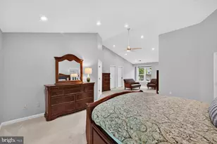 8704 Margaret Ln, Annandale, VA 22003 - Photo 25
