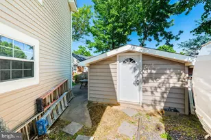 6951 Essex Ave, Springfield, VA 22150 - Photo 9
