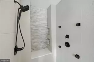 802 Cottage St SW, Vienna, VA 22180 - Photo 45