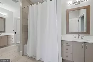 802 Cottage St SW, Vienna, VA 22180 - Photo 75