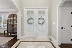 802 Cottage St SW, Vienna, VA 22180 - Photo 13