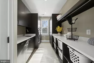 802 Cottage Street SW, Vienna, VA 22180 - Photo 21