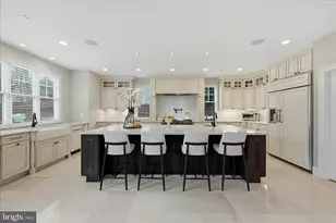 802 Cottage St SW, Vienna, VA 22180 - Photo 41