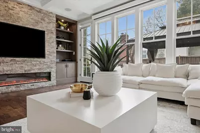 802 Cottage Street SW, Vienna, VA 22180 - Photo 37