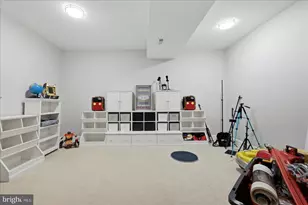 802 Cottage St SW, Vienna, VA 22180 - Photo 73