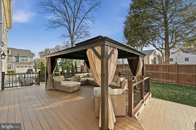 802 Cottage Street SW, Vienna, VA 22180 - Photo 25