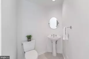 2118 Owls Cove Ln, Reston, VA 20191 - Photo 23