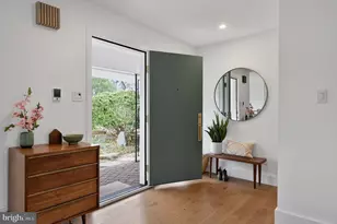 6124 Beachway Dr, Falls Church, VA 22041 - Photo 13