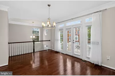 4633 Carisbrooke Lane, Fairfax, VA 22030 - Photo 9