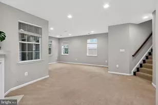 4633 Carisbrooke Ln, Fairfax, VA 22030 - Photo 23