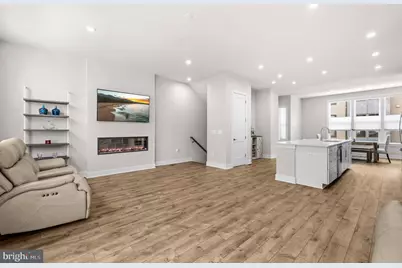 2433 Liberty Loop, Herndon, VA 20171 - Photo 3