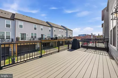 2433 Liberty Loop, Herndon, VA 20171 - Photo 13