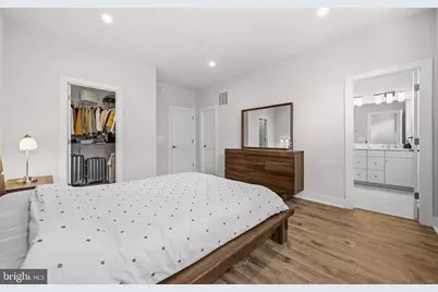 2433 Liberty Loop, Herndon, VA 20171 - Photo 15