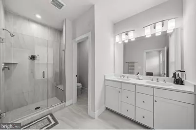 2433 Liberty Loop, Herndon, VA 20171 - Photo 15