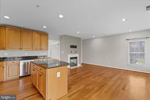 4608 Battenburg Ln, Fairfax, VA 22030 - Photo 19