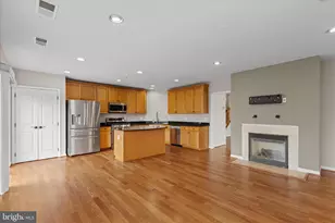 4608 Battenburg Ln, Fairfax, VA 22030 - Photo 17