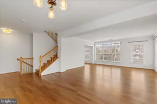 4608 Battenburg Ln, Fairfax, VA 22030 - Photo 7