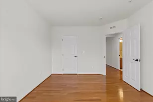 4608 Battenburg Ln, Fairfax, VA 22030 - Photo 33