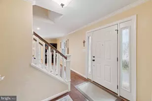 6603 Forsythia St, Springfield, VA 22150 - Photo 5