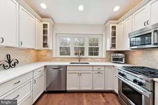 6603 Forsythia St, Springfield, VA 22150 - Photo 25