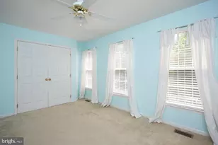 1266 Vintage Pl, Reston, VA 20194 - Photo 17