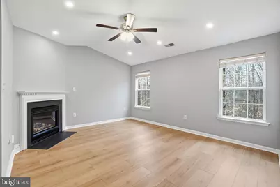 7730 Shadowcreek Terrace, Springfield, VA 22153 - Photo 23