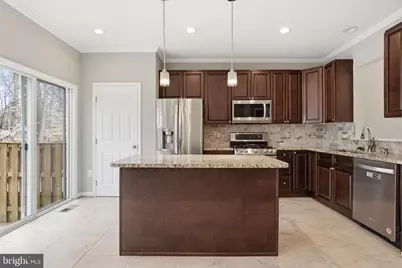 7730 Shadowcreek Terrace, Springfield, VA 22153 - Photo 17