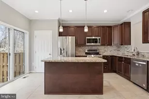 7730 Shadowcreek Terrace, Springfield, VA 22153 - Photo 17