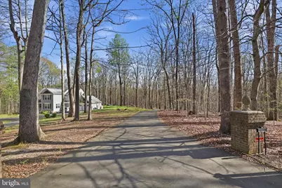 12709 Mill Glen Court, Clifton, VA 20124 - Photo 3