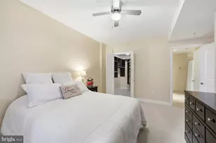 8220 Crestwood Heights Dr, McLean, VA 22102 - Photo 19