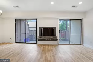 8067 Pantano Pl, Alexandria, VA 22309 - Photo 7