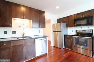 6584 Bermuda Green Ct, Alexandria, VA 22312 - Photo 3