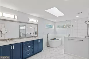 11670 Gilman Ln, Herndon, VA 20170 - Photo 35