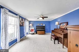 8404 Chillum Ct, Springfield, VA 22153 - Photo 5