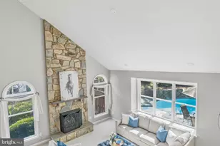 12731 Oak Farms Dr, Herndon, VA 20171 - Photo 11