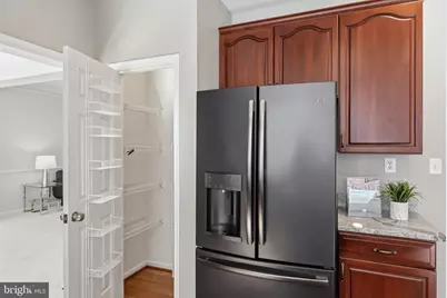 12731 Oak Farms Drive, Herndon, VA 20171 - Photo 21