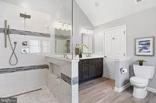 12731 Oak Farms Dr, Herndon, VA 20171 - Photo 33