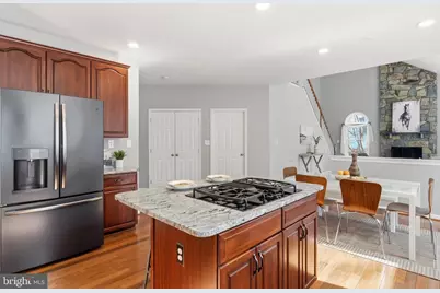 12731 Oak Farms Drive, Herndon, VA 20171 - Photo 19