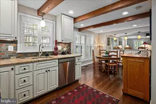 4202 Pickering Pl, Alexandria, VA 22309 - Photo 9