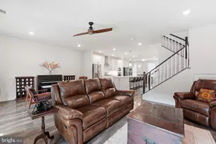 2338 Water Promenade Ave, Herndon, VA 20171 - Photo 7