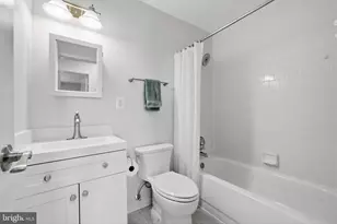 6404 Blarney Stone Ct, Springfield, VA 22152 - Photo 27