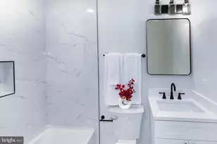 2308 William and Mary Dr, Alexandria, VA 22308 - Photo 21