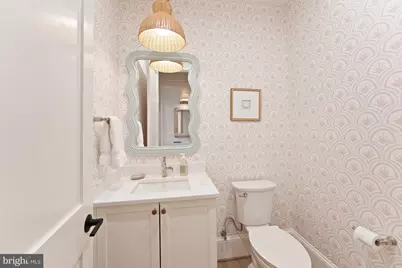 8230 Weller Avenue, McLean, VA 22102 - Photo 27