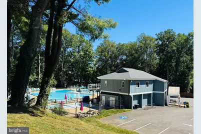 8509 Crestview Drive, Fairfax, VA 22031 - Photo 5