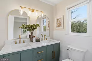 8509 Crestview Dr, Fairfax, VA 22031 - Photo 37