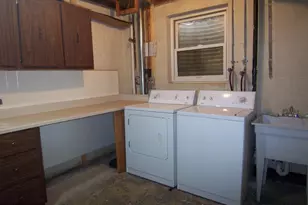 8502 Lakinhurst Ln, Springfield, VA 22152 - Photo 35