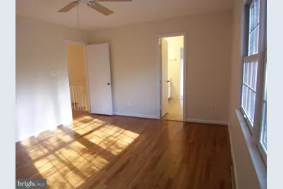 8502 Lakinhurst Lane, Springfield, VA 22152 - Photo 19