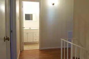 8502 Lakinhurst Ln, Springfield, VA 22152 - Photo 17